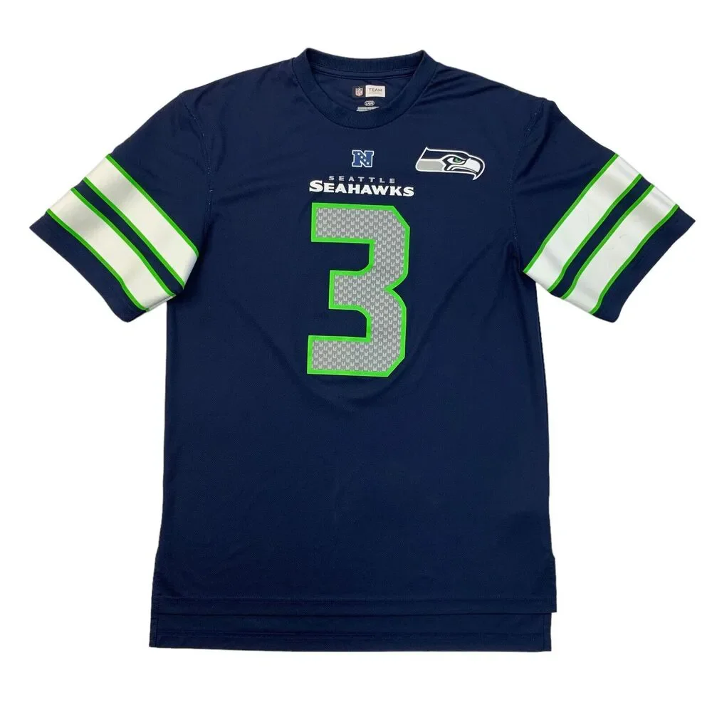 Seattle Seahawks Russell Wilson Jersey T Shirt Youth Boys L Large NFL Apparel